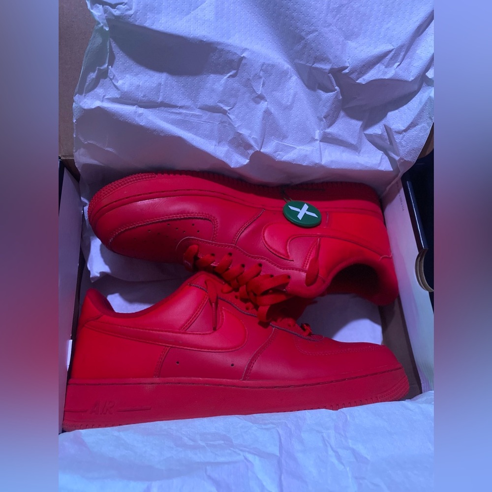 used size 11.5 air force 1 low mens Red